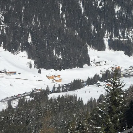 瓦尔德霍夫酒店 厄茨