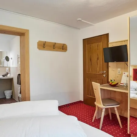 酒店 瓦尔德霍夫酒店 厄茨