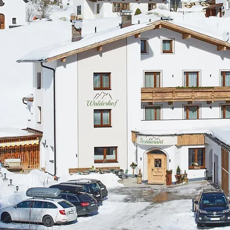 Walderhof Hotel 2*