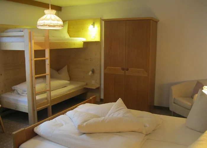 Gasthof Walderhof اوتز